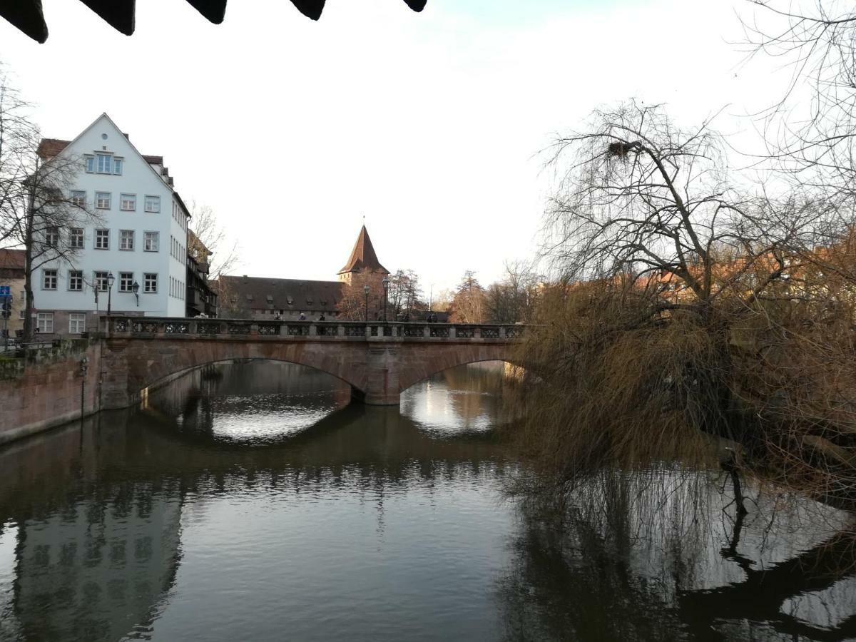 Ferien - Und Messewohnung Am Woehrder See Нюрнберг Екстериор снимка